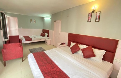 New Manali Hotel | Hotel Meadows Manali