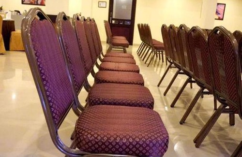 Punalur Hotel | HOTEL MEENAKSHI