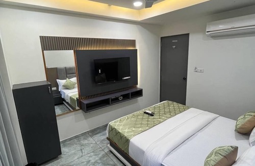 Gandhinagar Hotel | HOTEL MELBOURNE GANDHINAGAR