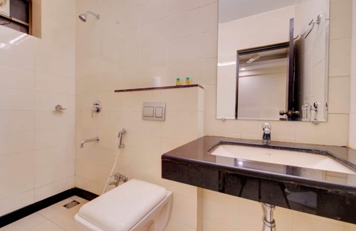 Ponda Hotel | Hotel Menino Executive