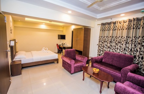 Ponda Hotel | Hotel Menino Executive