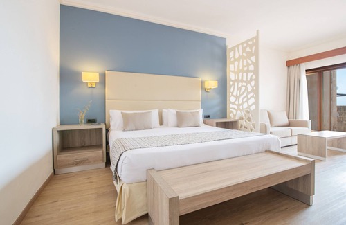 Binibeca Hotel | Hotel Menorca Binibeca - Adults Recommended- by Pierre & Vacances Premium