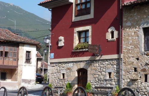 Arenas de Cabrales Hotel | Hotel Mestas