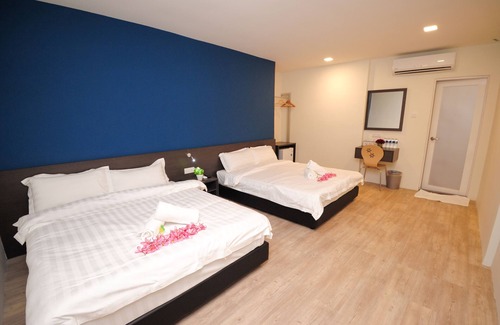 Taman Pertama Hotel | Hotel Mezzo