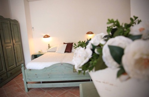 Cannigione Hotel | Hotel Micalosu