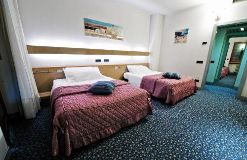 Rione San Maurizio Hotel | Hotel Michelangelo