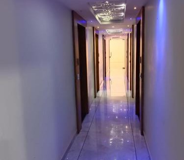 Ahmedabad Hotel | Hotel Midnight