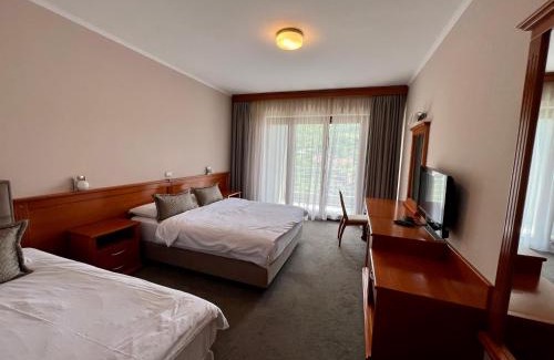 Tushemisht Hotel | Hotel Millennium