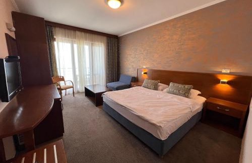 Tushemisht Hotel | Hotel Millennium