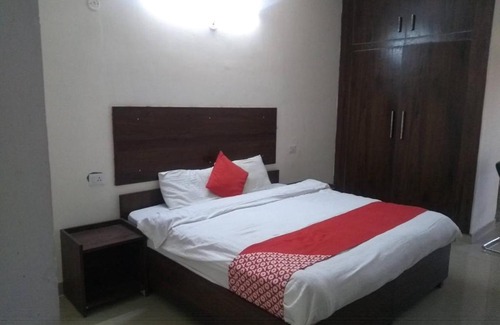 Bullawala Hotel | Hotel Mittal Tower
