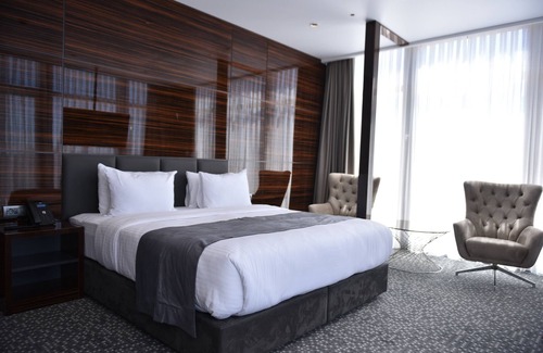 Old Boulevard Hotel | Hotel Monarch