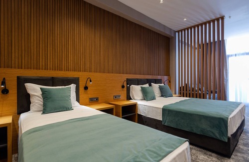 Old Boulevard Hotel | Hotel Monarch