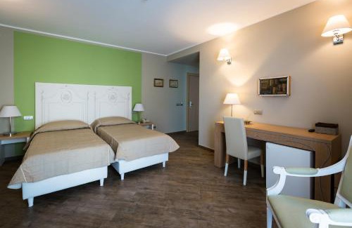 Bistagno Hotel | Hotel Monteverde