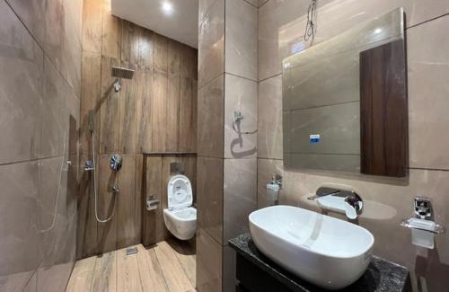 Phagwara Hotel | Hotel Moon Light