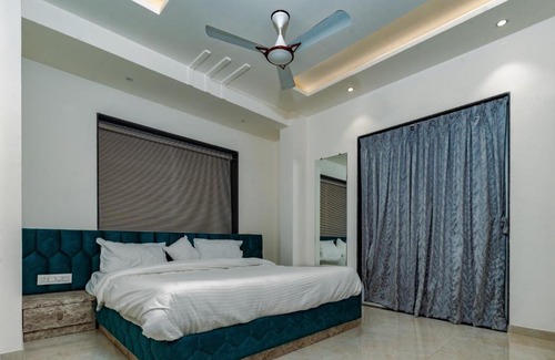 Nashik Apartment | Hotel Mountain View