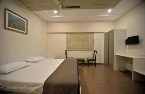 Solapur Hotel | Hotel Naman