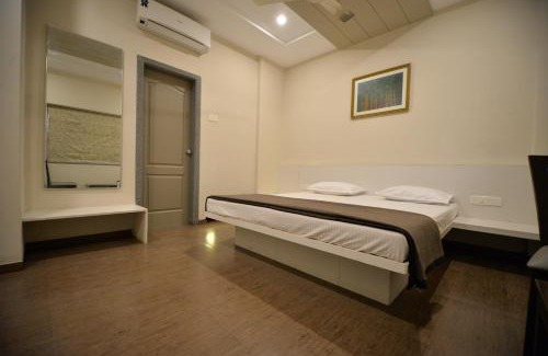 Solapur Hotel | Hotel Naman