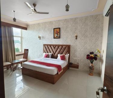 Jaipur Hotel | Hotel Narayan Vilas , Jaipur