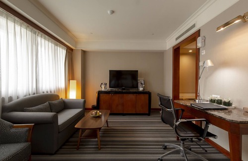 West District Hotel | Hotel National