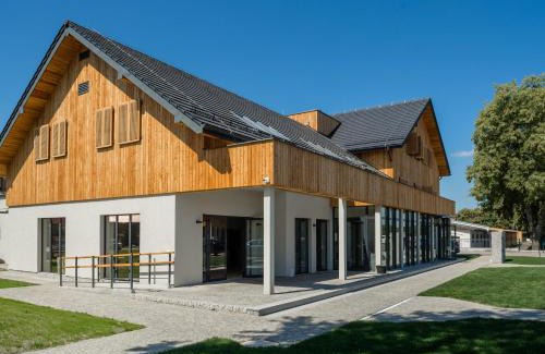 Milicz Hotel | Hotel Naturum