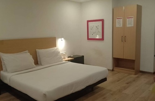 Paldi Hotel | Hotel Neelkanth Inn