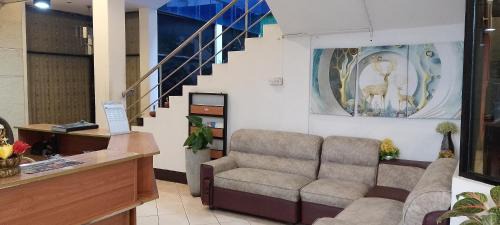 Irampaikkulam Hotel | Hotel Nelly Vavuniya