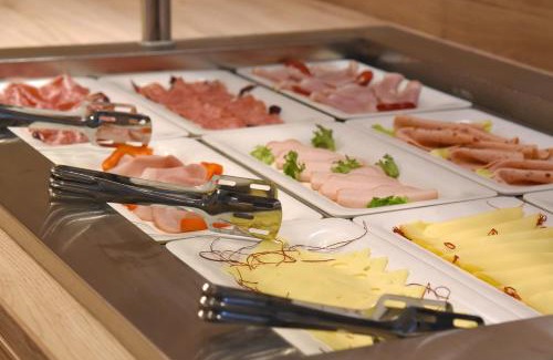 Loretto Hotel | Hotel Neutor Express