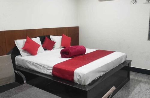 Hyderabad Hotel | Hotel New Maruthi Residency Inn