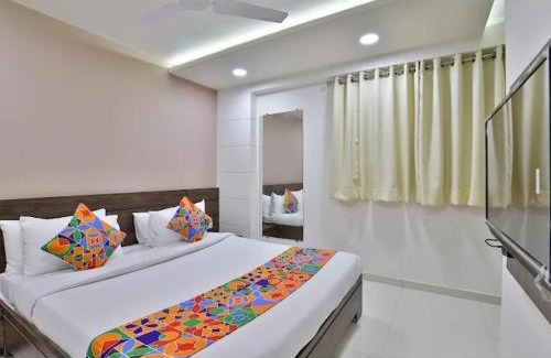 Sayajiganj Hotel | Hotel Nice RAILWAY STATION