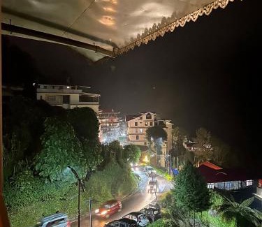 Pelling Hotel | Hotel Norling SK Groups