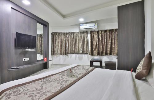 Rajkot Hotel | Hotel Nova Cross Road