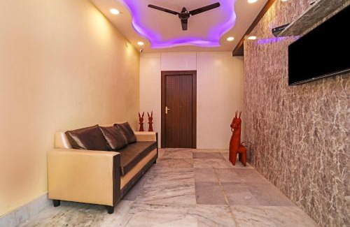 Chinar Park Hotel | Hotel O 99 Kombo Stay