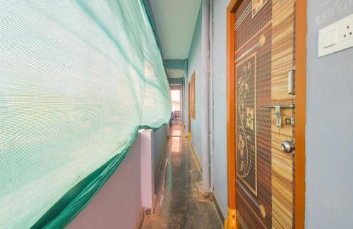 Farooq Nagar Hotel | Hotel O AM Luxury AC ROOM'S