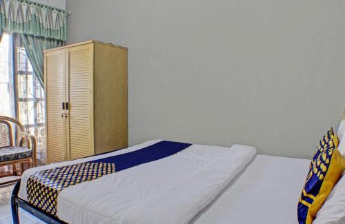 Bandar Lampung Hotel | Hotel O Badar Guest House Syariah