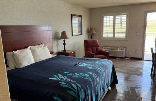 Pearsall Hotel | Hotel O Bien Venido Pearsall I-35