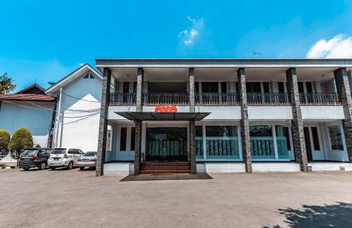 Bekasi Timur Hotel | Hotel O Bunga Karang Hotel