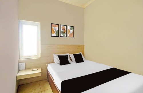 South Tangerang House | Hotel O Ciputat Near Uin Ciputat Formerly Elite Residence