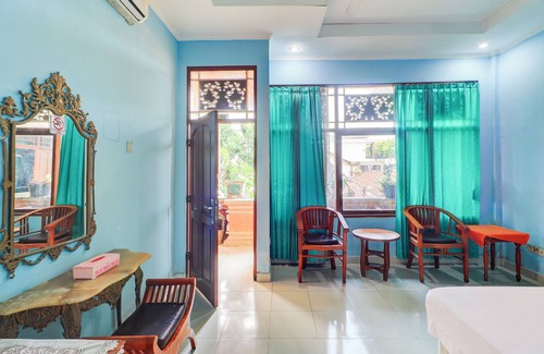 Teuku Umar Hotel | Hotel O Danawa House