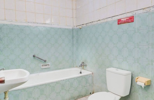 Teuku Umar Hotel | Hotel O Danawa House