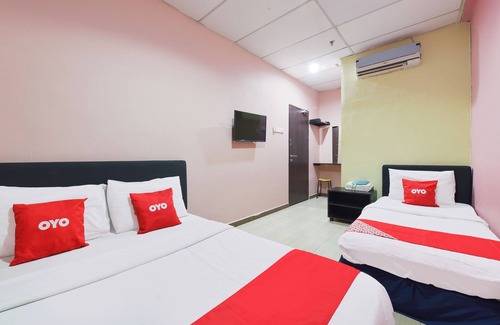Bandar Kota Bharu Hotel | Hotel O Destiny Riverside Hotel
