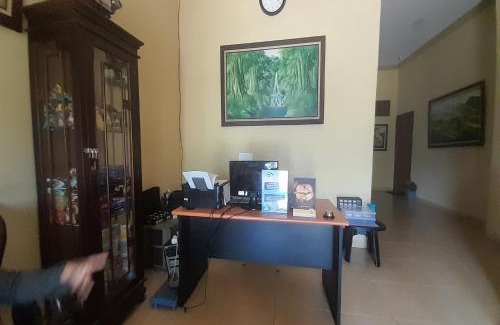 Medan Hotel | Hotel O Fermansio Homestay 1