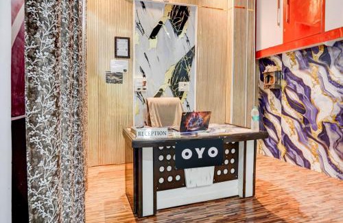 Delhi Hotel | Hotel O Flagship Siddharth Hotel Yamuna Vihar C Block Stand