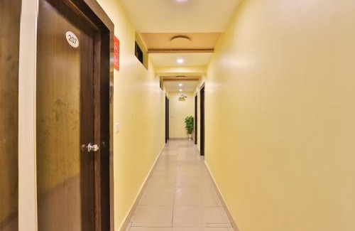 Ahmedabad Hotel | Hotel O Green Land