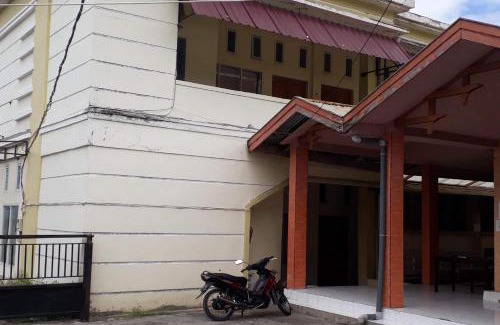 Luwuk Hotel | Hotel O Homestay Ananda Luwuk