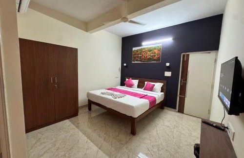 RR Nagar Hotel | Hotel O Karanji Comfort