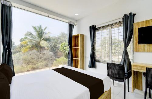 Hyderabad Hotel | Hotel O Lake view