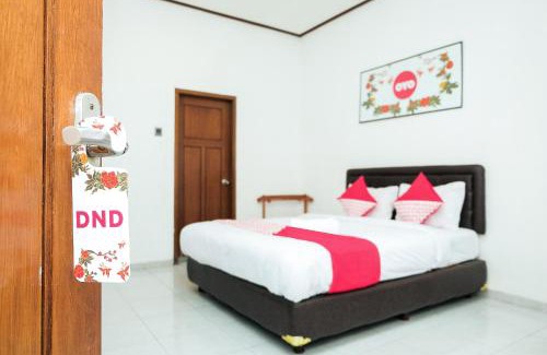 Klojen Hotel | Hotel O Loesje Guest House Syariah