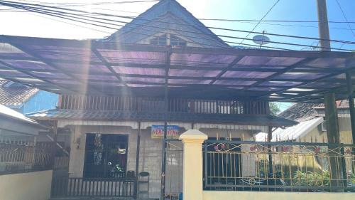 Kalimantan Hotel | Hotel O Losmen Griya Mulia Katingan Kuala