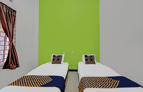 Pekanbaru Hotel | Hotel O Lucky Guesthouse