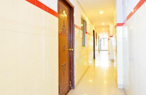 Shamshabad Hotel | Hotel O MAK RESIDENCE